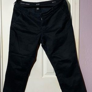 A.N.A. Skinny Ankle Black Pants Size 32/14